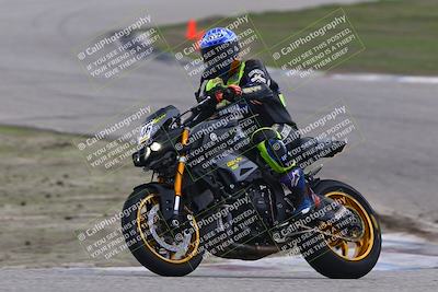 media/Nov-30-2025-TrackDaz (Sun) [[d8b22663df]]/B Group/Session 3 (Off Ramp)/